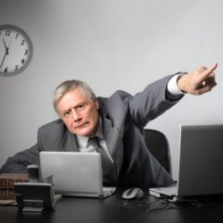 Возмещение морального вреда работнику