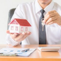 Можно ли продать неприватизированную квартиру?