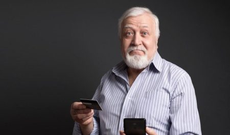 Может ли пристав списать деньги с кредитной карты