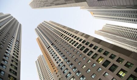 Как подать жалобу на управляющую компанию.