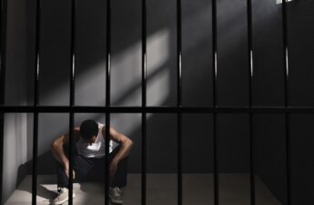 В конвойных помещениях судов изменятся условия содержания